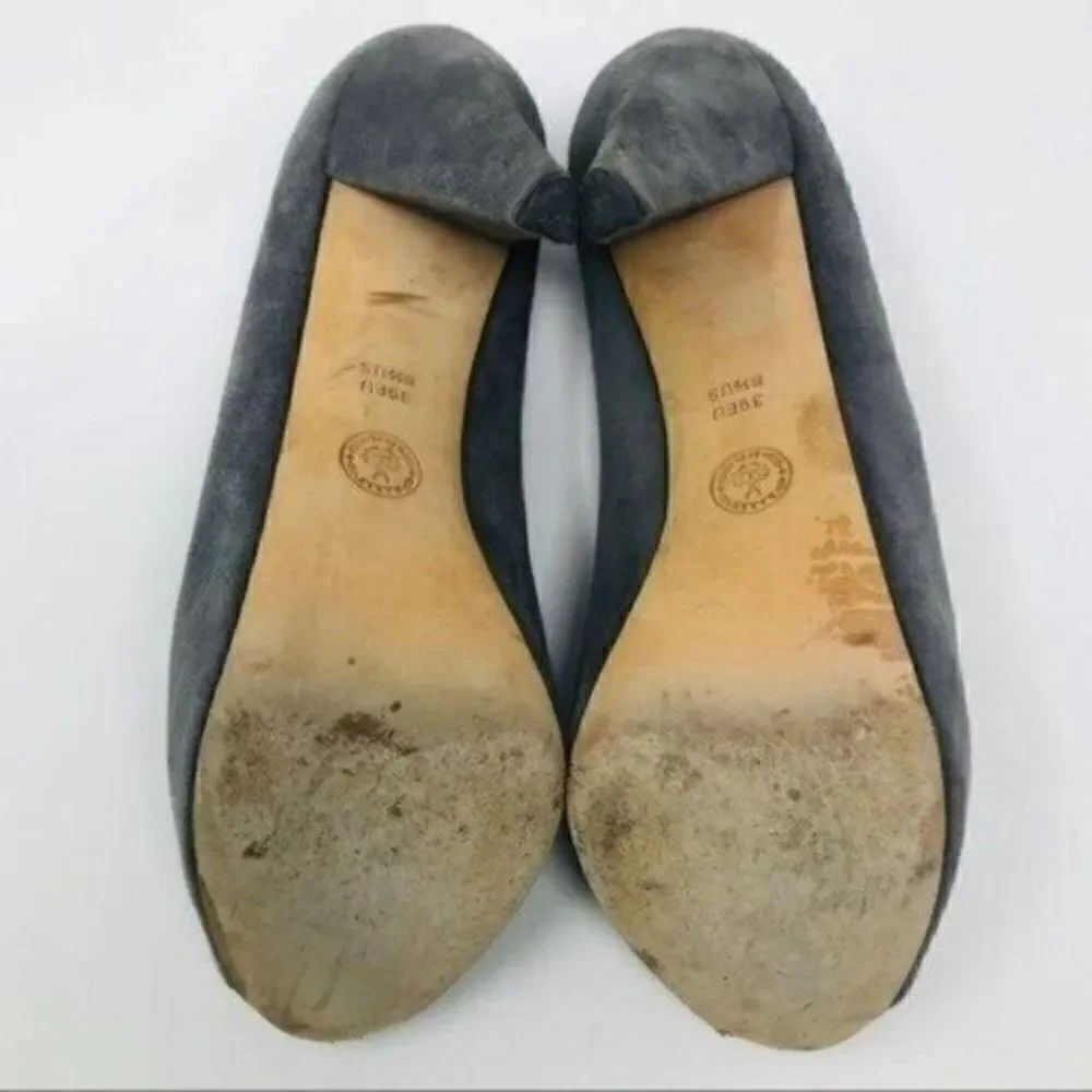 Bally womans gray suede platform heels US 8.5 EU39 BoxM peep toe